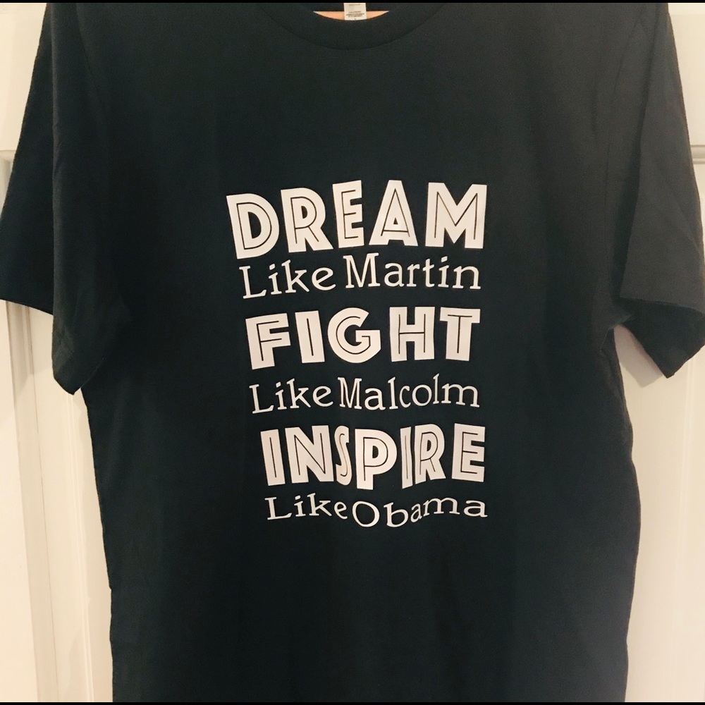 Graphic tee